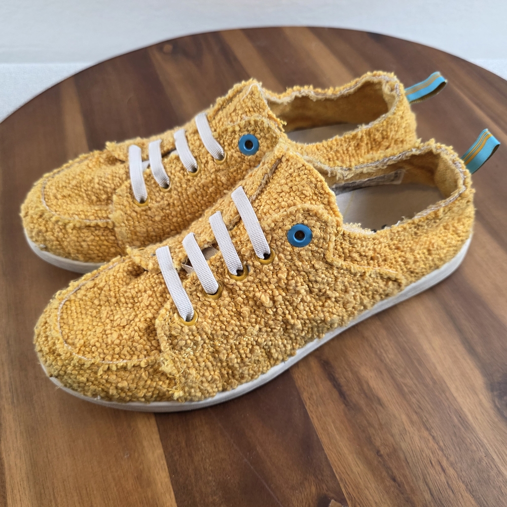 Vionic Beach Pismo Sneakers Shoes Yellow Boucle Wmn's 9
